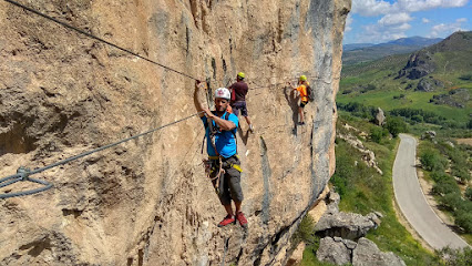 Escuela de Esquí Sierra Nevada- Mulhacen Aventura