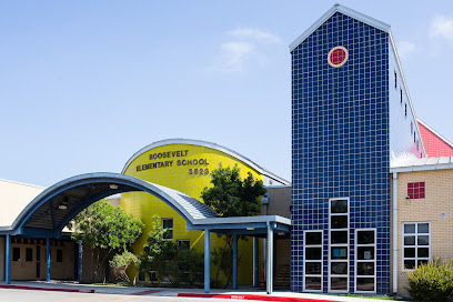 Roosevelt Dual Language Academy, San Antonio
