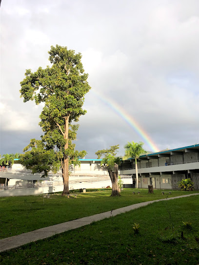 Escuela Superior Eloísa Pascual