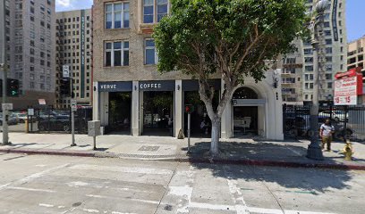 Chic Studios School of Makeup